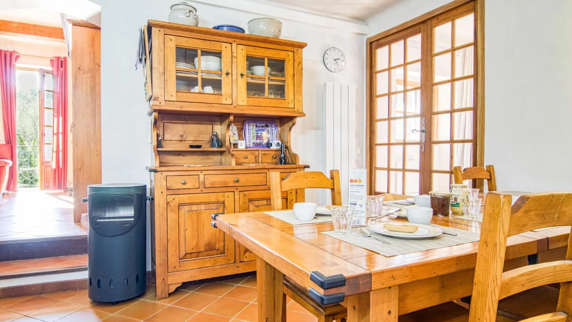 Holiday Home La Maison Aux Volets Bleus By Interhome Entrecasteaux