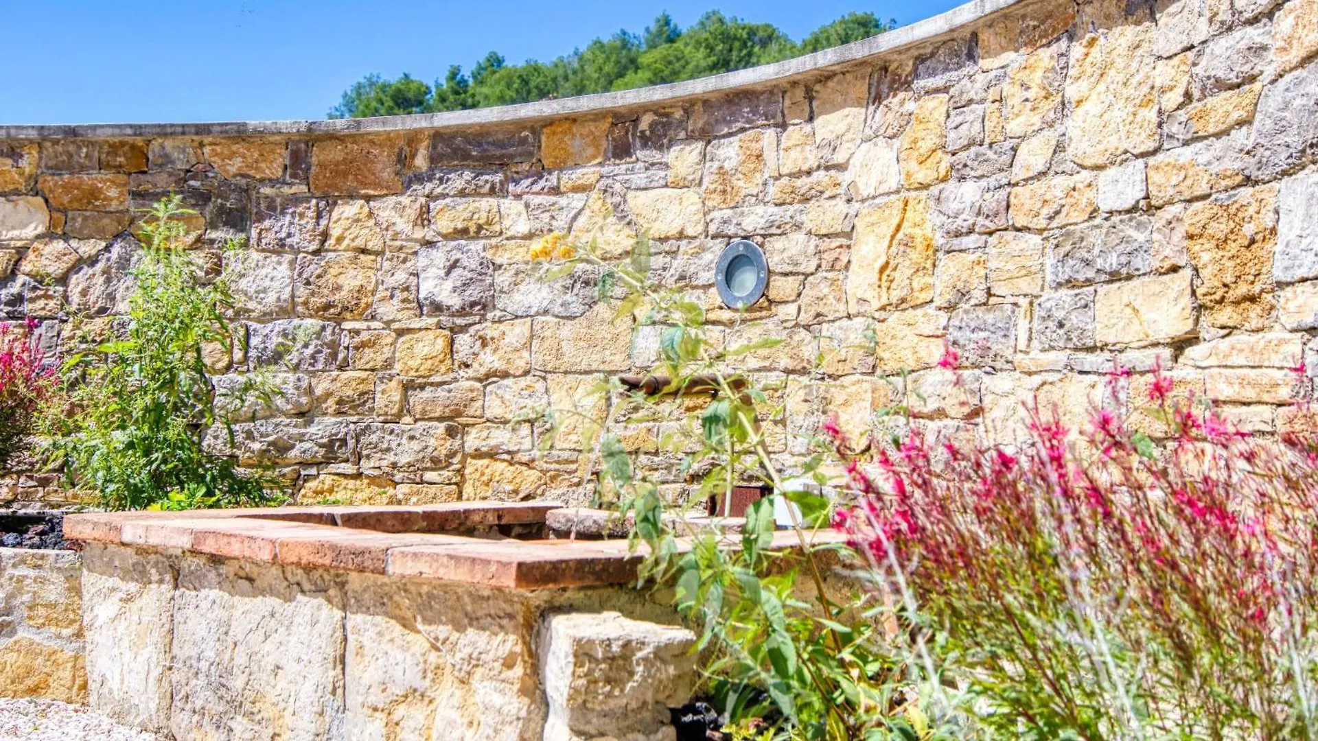Holiday Home La Maison Aux Volets Bleus By Interhome Entrecasteaux France