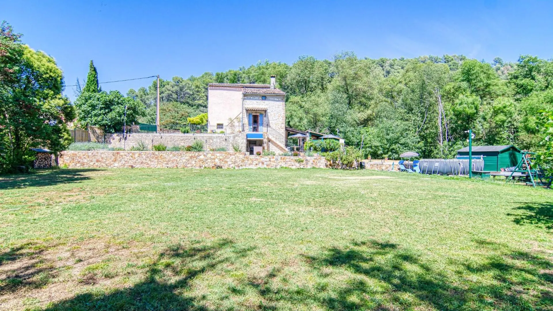 Holiday Home La Maison Aux Volets Bleus By Interhome Entrecasteaux